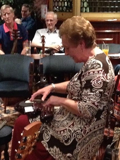 Jean_Finney_and_Q_Chord.jpg