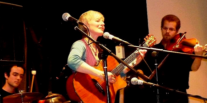 Zoe_Mulford_Trio_2.jpg